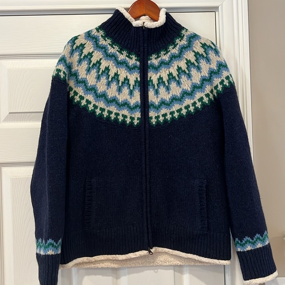 NEW WITH TAGS - LLBean Wool Sweater - Picture 3 of 5